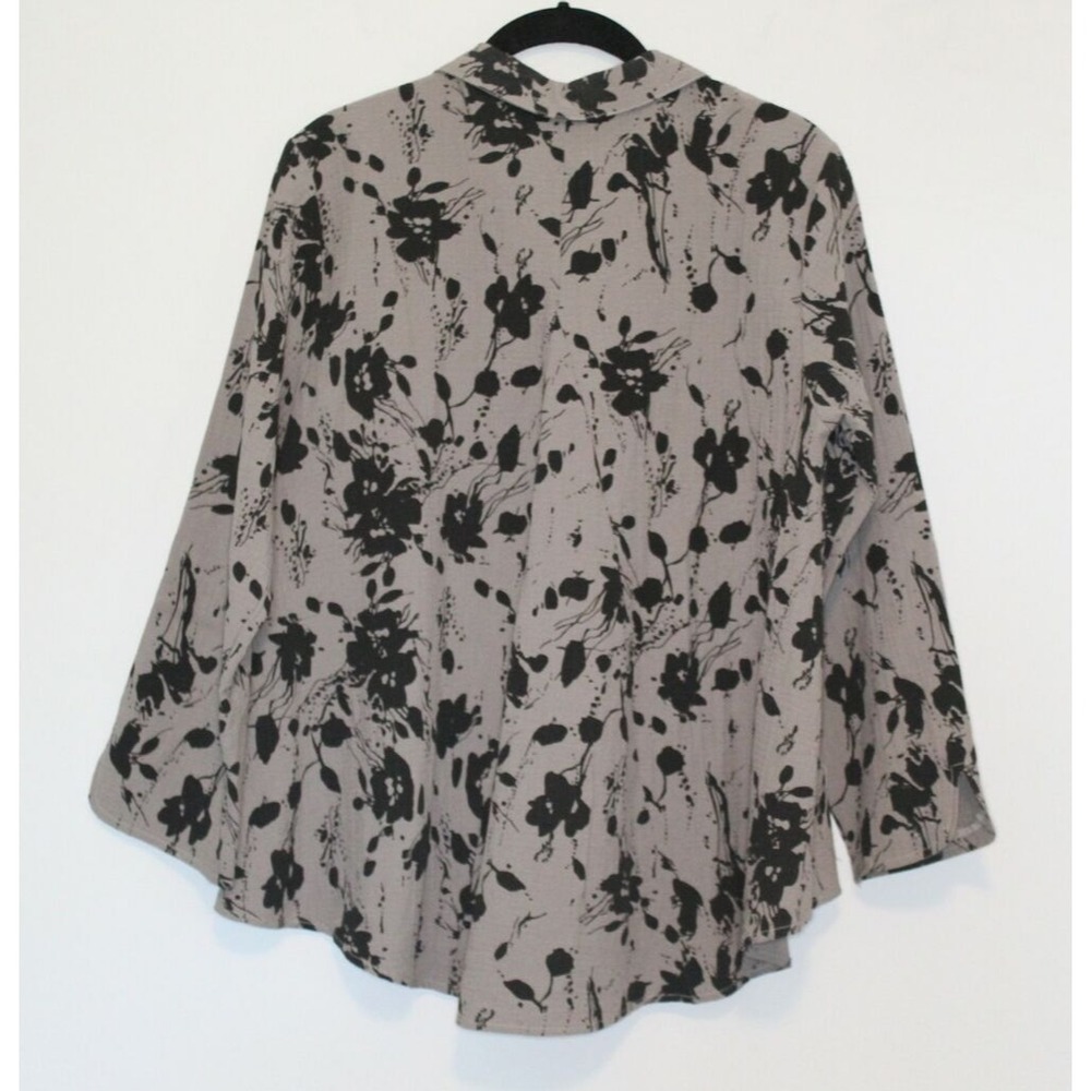 Habitat Floral Splatter Crinkle Textured Button Up Swing Top Taupe Black Small - Picture 8 of 12